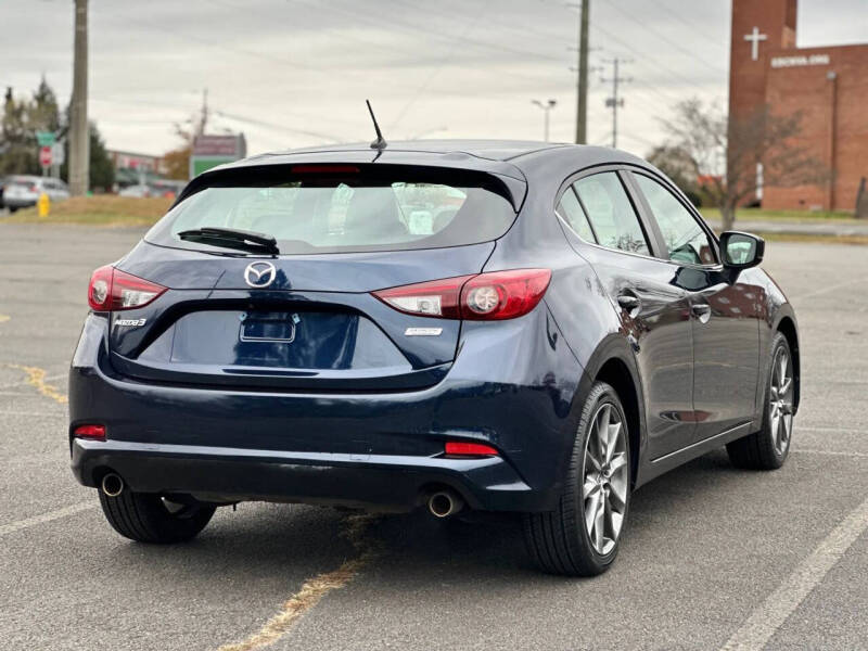 2018 Mazda MAZDA3 Touring