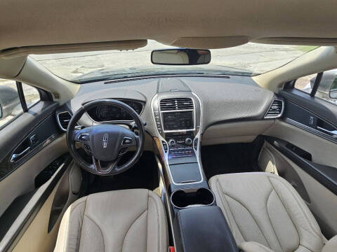 2016 Lincoln MKX Select