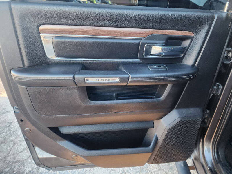 2015 RAM 3500 Laramie