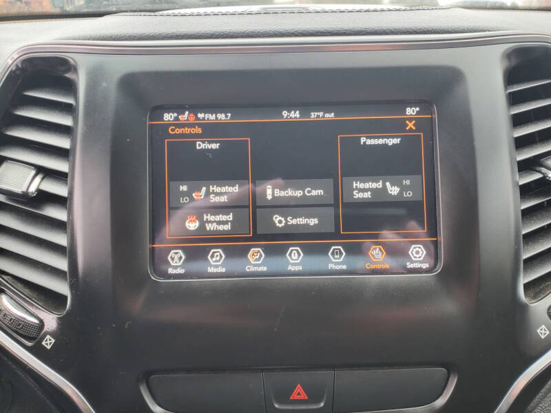 2019 Jeep Cherokee Latitude Plus