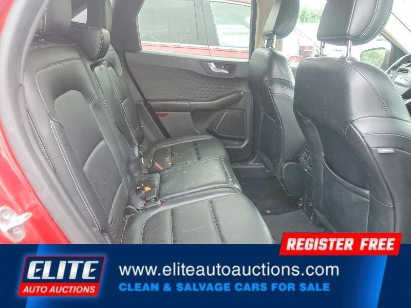 2020 Ford Escape SEL