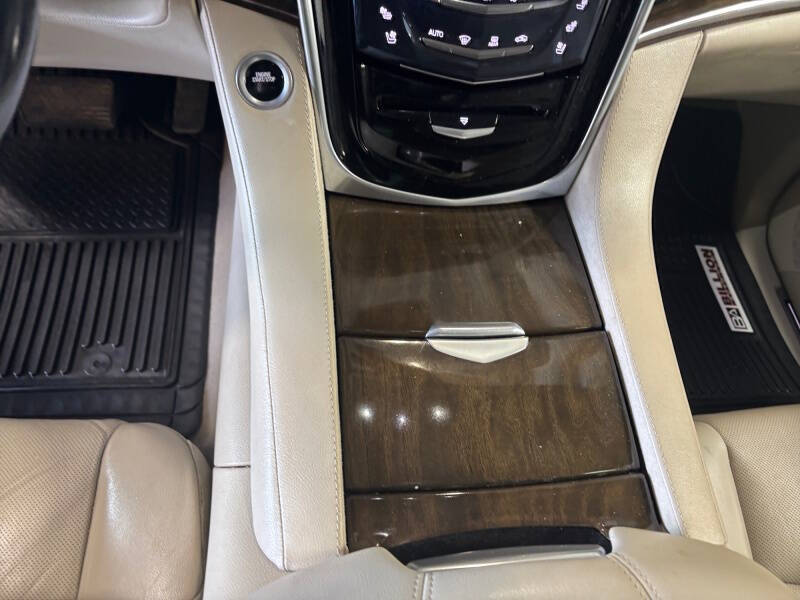 2020 Cadillac Escalade Premium Luxury