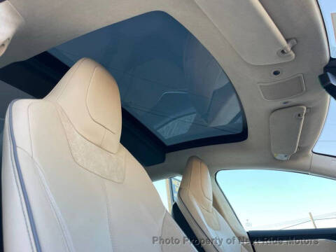 2013 Tesla Model S Performance