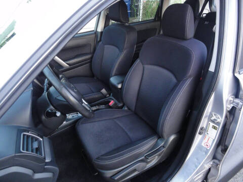 2017 Subaru Forester 2.5i