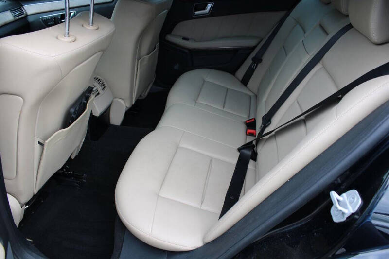 2012 Mercedes-Benz E-Class