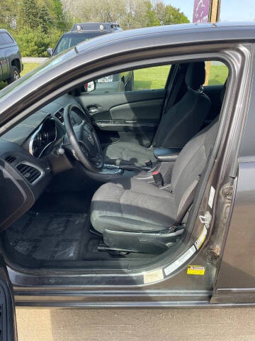 2014 Dodge Avenger SE