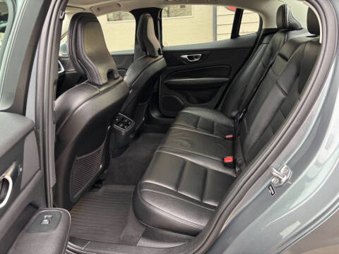 2021 Volvo S60 T5 Inscription