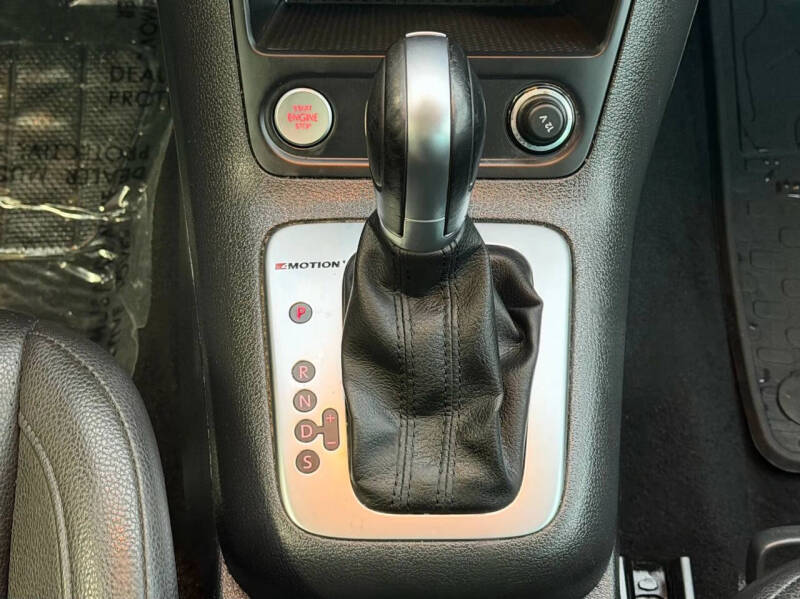 2017 Volkswagen Tiguan 2.0T Wolfsburg Edition 4Motion