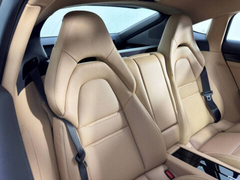 2021 Porsche Panamera 4S E-Hybrid