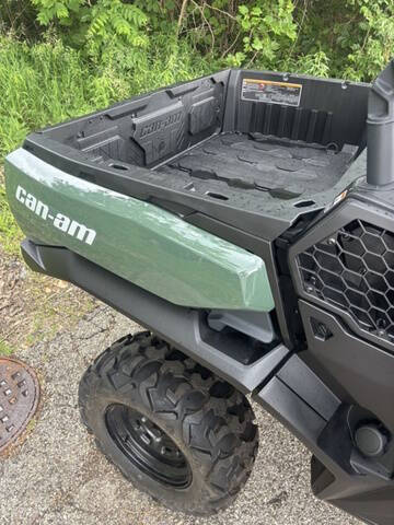 2024 Can-Am Commander Max XT