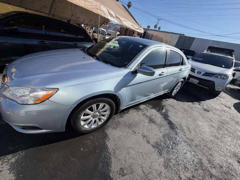 2013 Chrysler 200 Touring