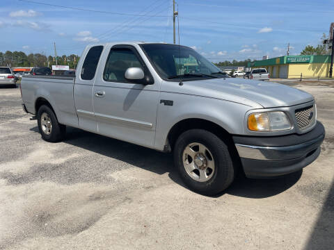 2001 Ford F-150 for sale at Ron's Used Cars in Sumter SC