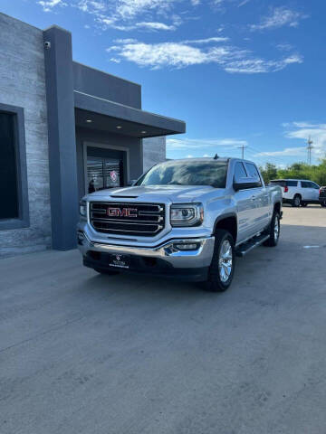 2017 GMC Sierra 1500 for sale at A & V MOTORS in Hidalgo TX