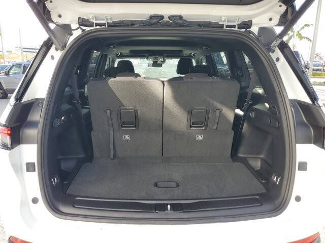 2025 Jeep Grand Cherokee L Laredo X