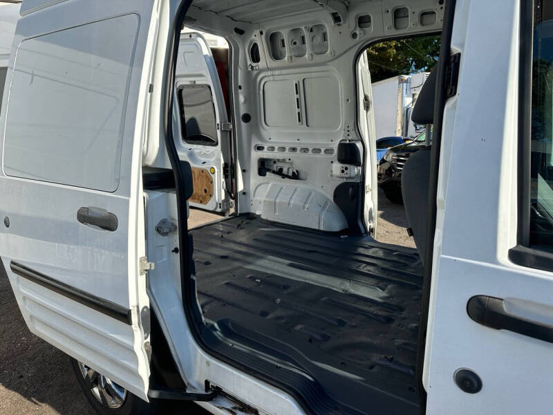 2011 Ford Transit Connect XL