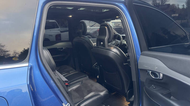 2018 Volvo XC90 T6 R-Design