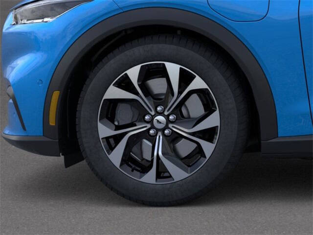 2024 Ford Mustang Mach-E Select