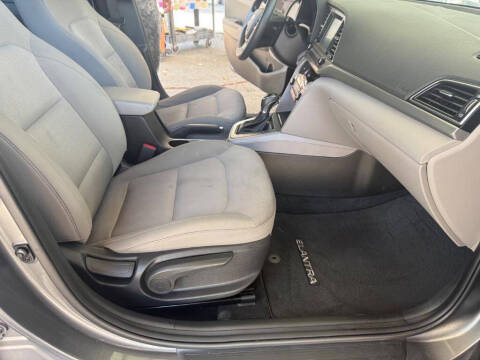 2018 Hyundai Elantra