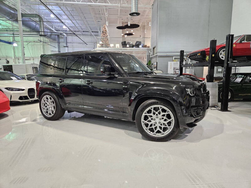 2024 Land Rover Defender 110 V8 P525