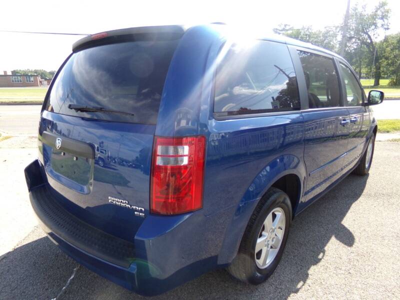 2010 Dodge Grand Caravan for sale at English Autos in Grove City PA