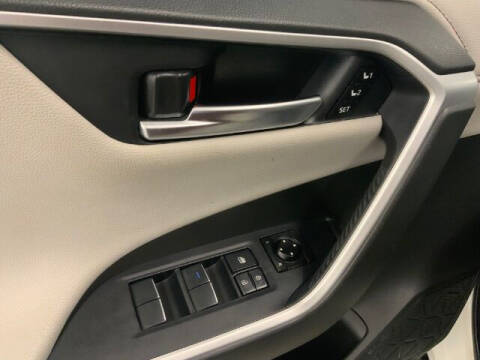 2020 Toyota RAV4 Limited