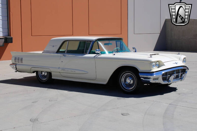 1960 Ford Thunderbird