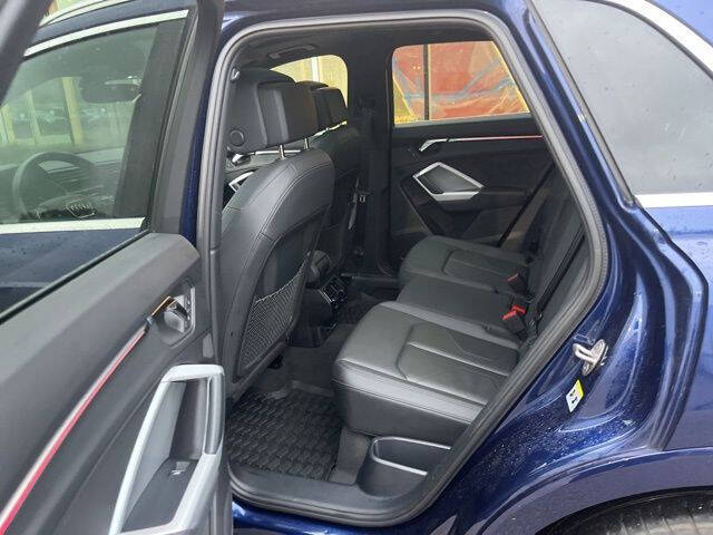 2023 Audi Q3 quattro S line Prem Plus 45 TFSI