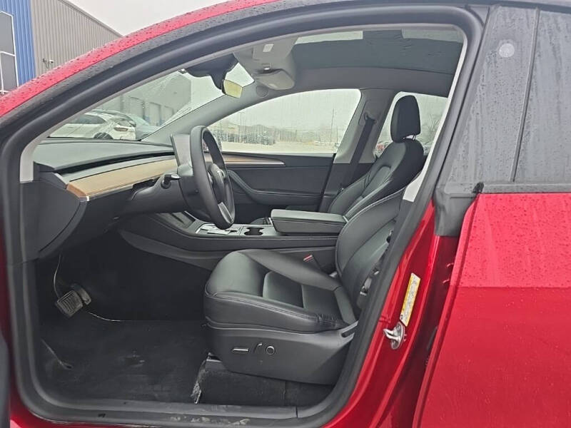 2024 Tesla Model Y Long Range