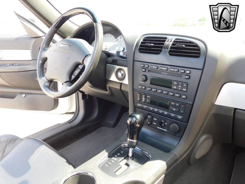 2002 Ford Thunderbird Deluxe