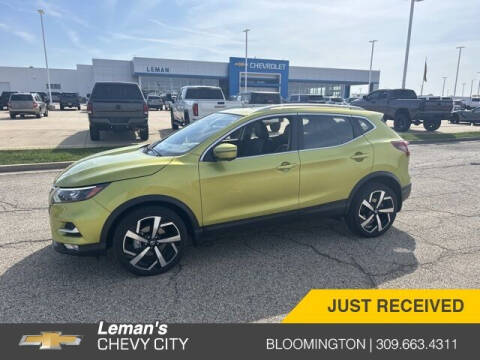 2020 Nissan Rogue Sport for sale at Leman's Chevy City in Bloomington IL