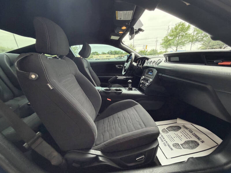 2017 Ford Mustang EcoBoost