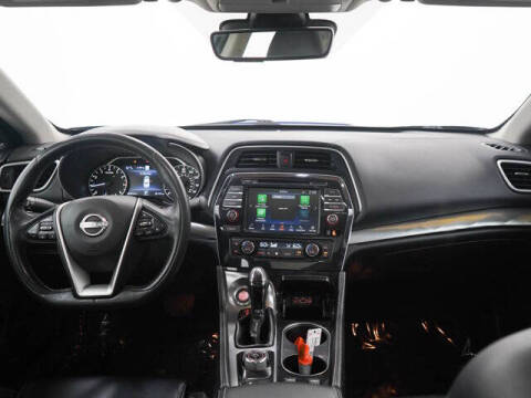 2023 Nissan Maxima