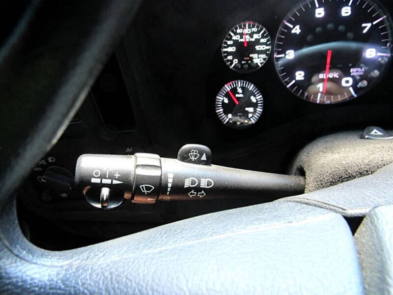 2004 Chevrolet Silverado 1500 SS