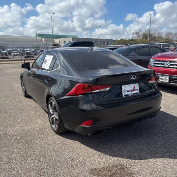 2017 Lexus IS 200t
