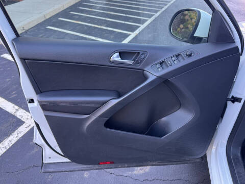 2017 Volkswagen Tiguan 2.0T S 4Motion