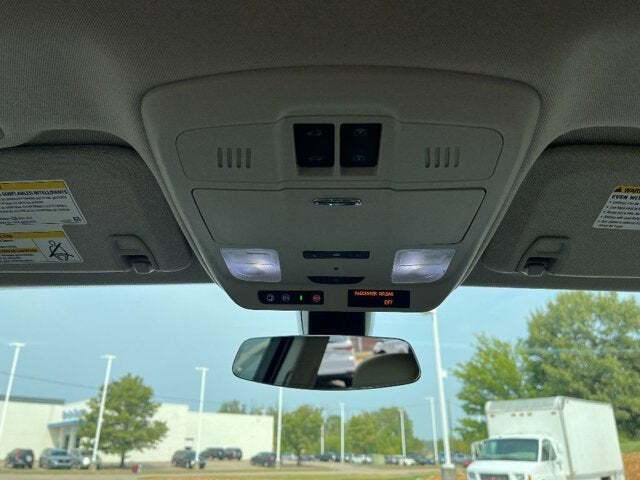 2020 Buick Envision 26