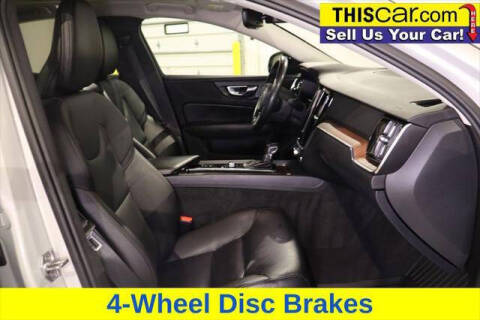 2021 Volvo S60 T5 Momentum