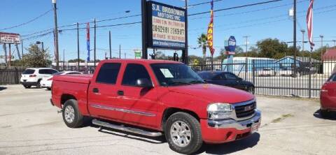 2006 GMC Sierra 1500 for sale at S.A. BROADWAY MOTORS INC in San Antonio TX