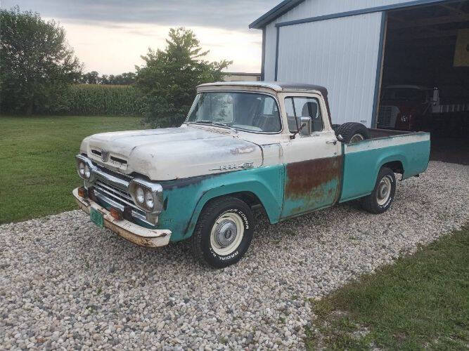 1960 Ford F-100