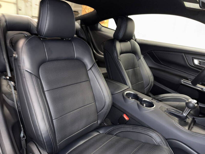 2026 Ford Mustang EcoBoost Premium