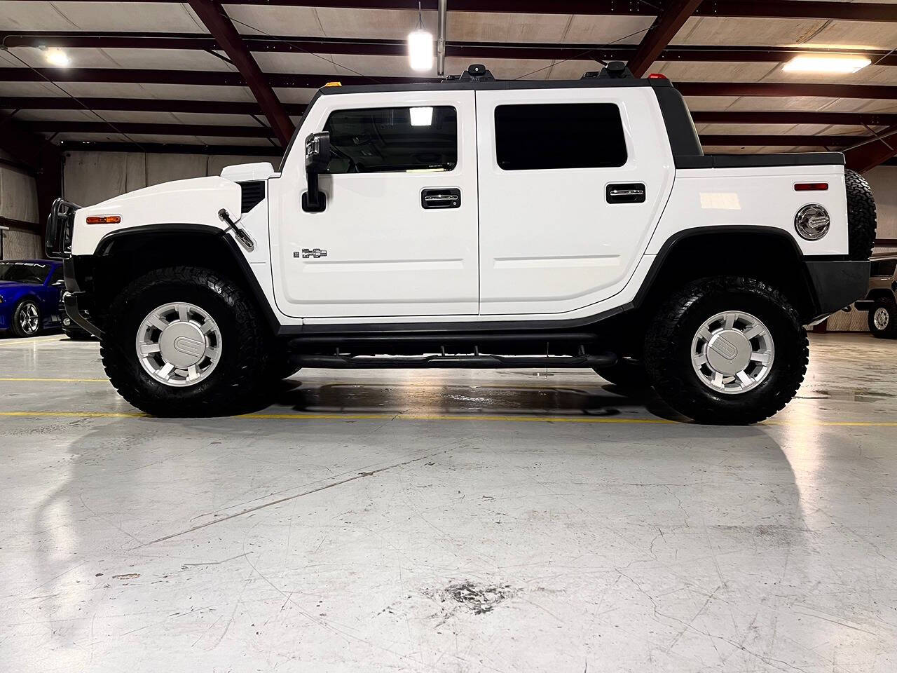 2008 HUMMER H2 SUT for sale at Carnival Car Company in Victoria, TX