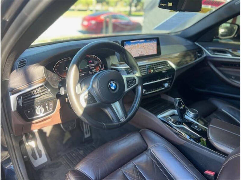 2020 BMW 5 Series 530i
