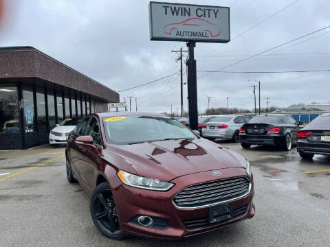 2016 Ford Fusion for sale at TWIN CITY AUTO MALL in Bloomington IL