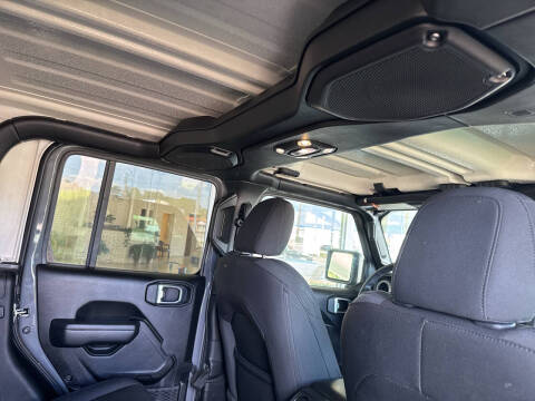 2021 Jeep Gladiator Willys