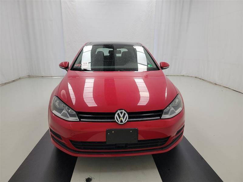 2017 Volkswagen Golf TSI S