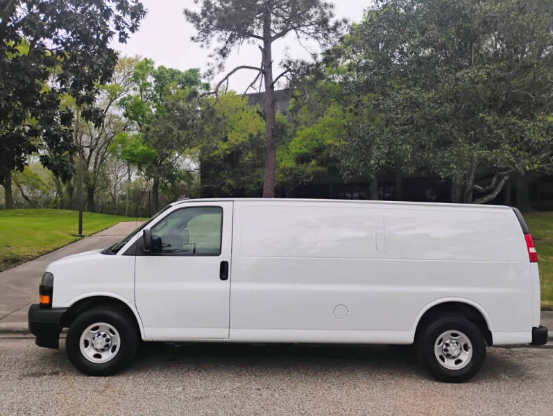 2019 Chevrolet Express 2500