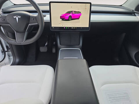 2025 Tesla Model Y Long Range