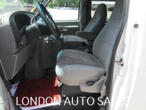 2001 Ford E-Series E-350 SD XLT