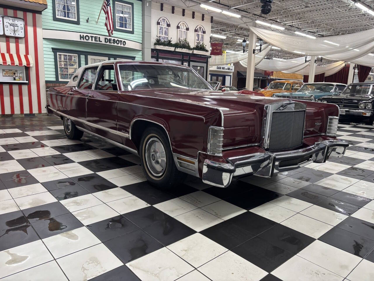 1977 Lincoln Continental 17