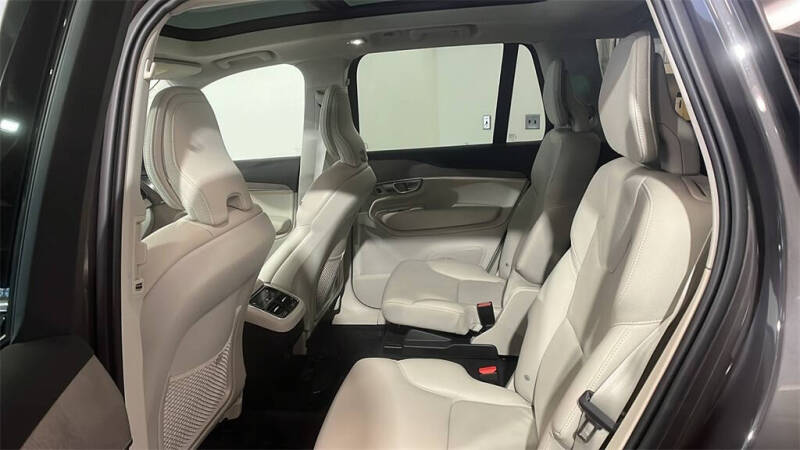 2024 Volvo XC90 B6 Plus Bright Theme 6P